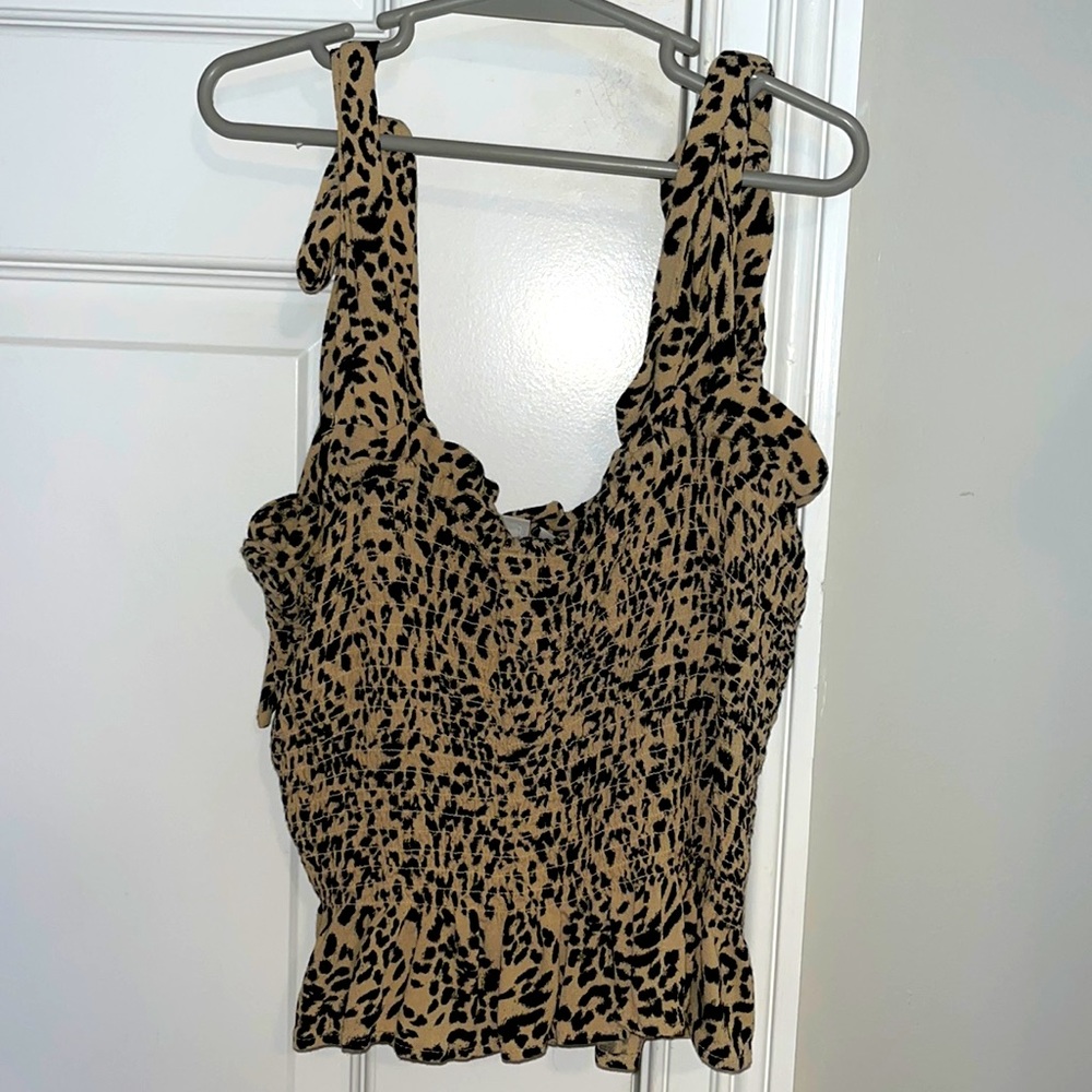 cheetah print tank top from American Eagle. Womens size small. ties on shoulders